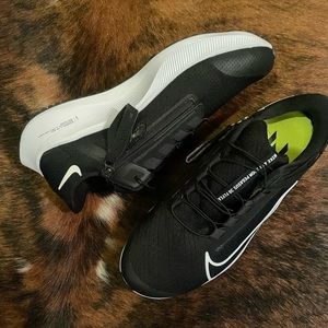 Nike air zoom pegasus 38flyease US 9.5